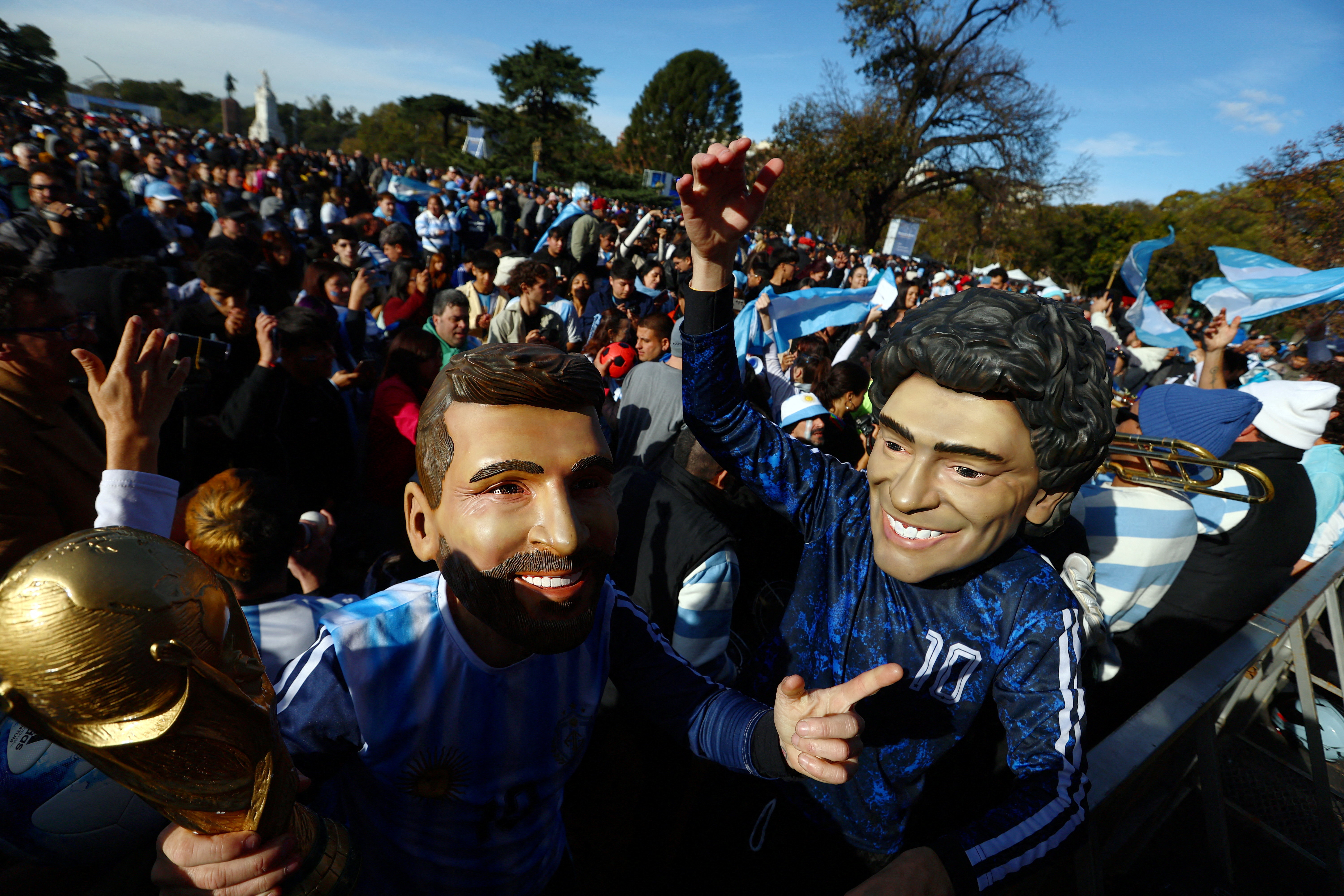 2026-06-22T192258Z_1982680463_UP1EM6M1EMJI7_RTRMADP_3_SOCCER-WORLDCUP-ARG-AUT-FANS-BUENOS-AIRES