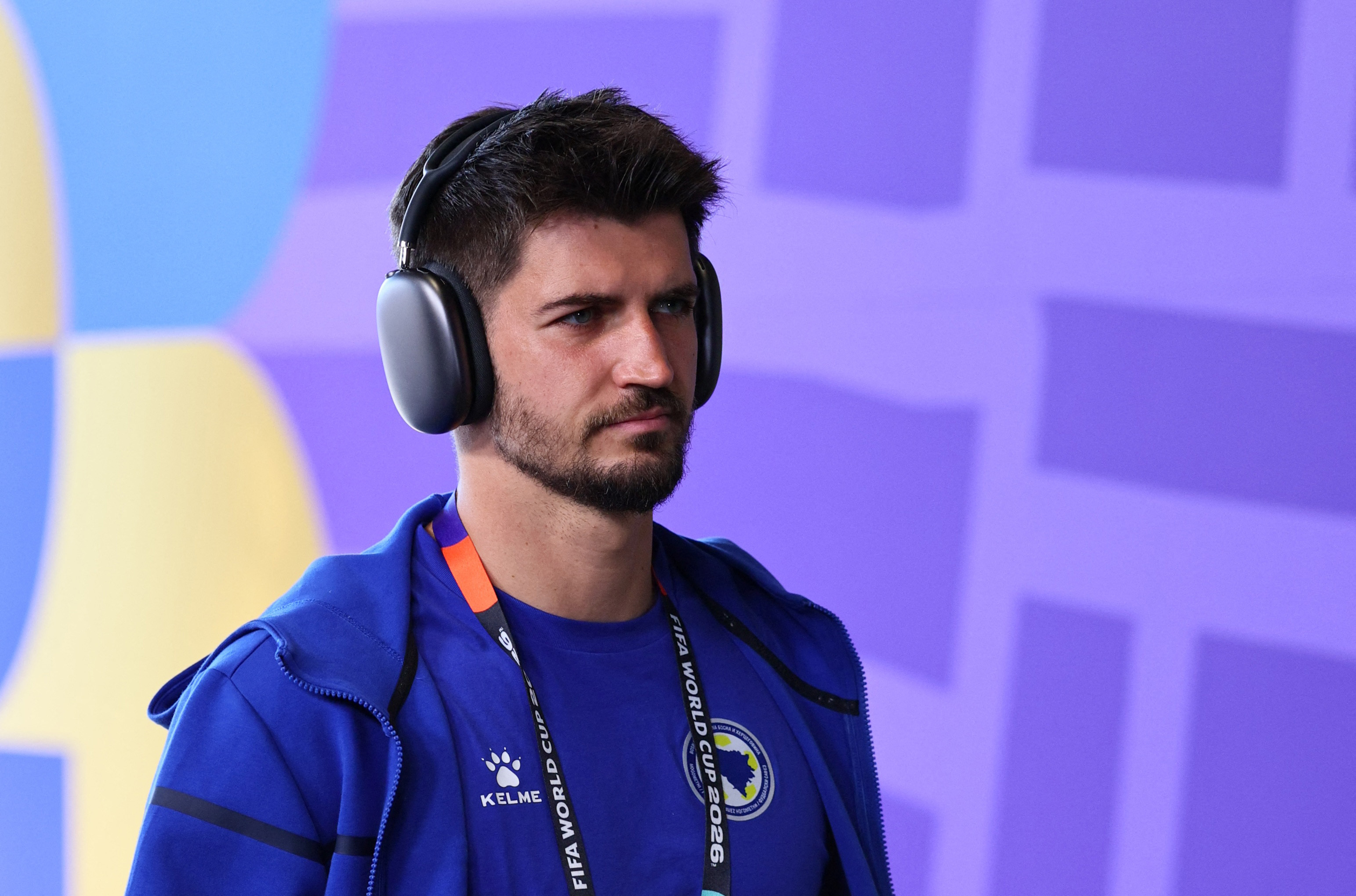 Soccer Football - FIFA World Cup 2026 - Group B - Bosnia and Herzegovina v Qatar - Seattle Stadium, Seattle, Washington, U.S. - June 24, 2026 Bosnia and Herzegovina's Nikola Vasilj arrives before the match IMAGN IMAGES via Reuters/Blake Dahlin