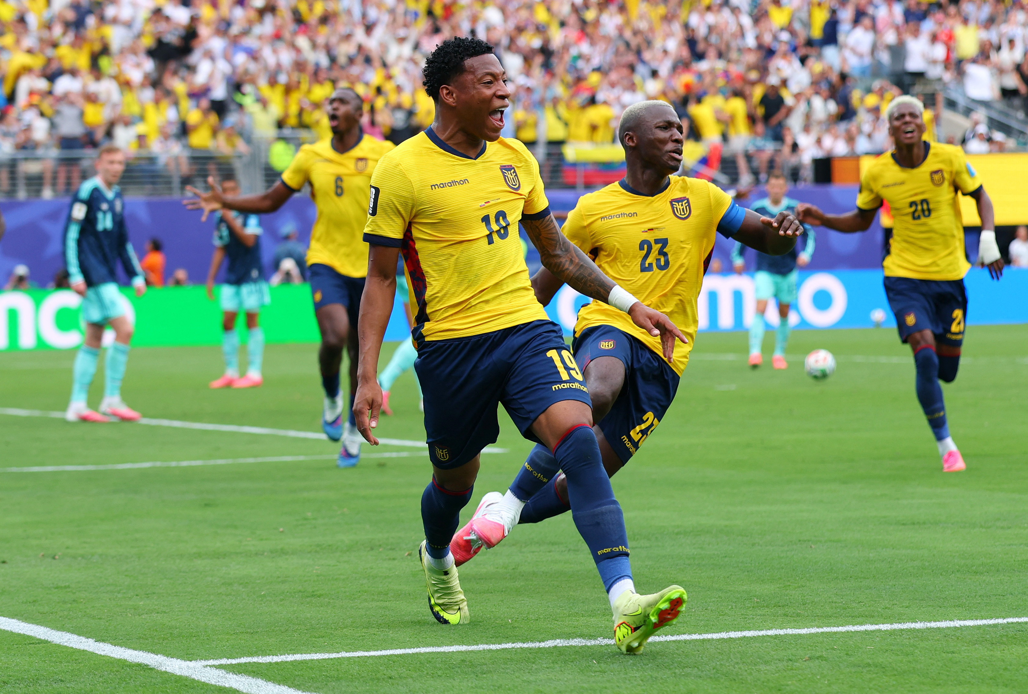 Soccer Football - FIFA World Cup 2026 - Group E - Ecuador v Germany - New York/New Jersey Stadium, East Rutherford, New Jersey, U.S. - June 25, 2026 Ecuador's Gonzalo Plata celebrates scoring their second goal with Moises Caicedo REUTERS/Mike Segarž