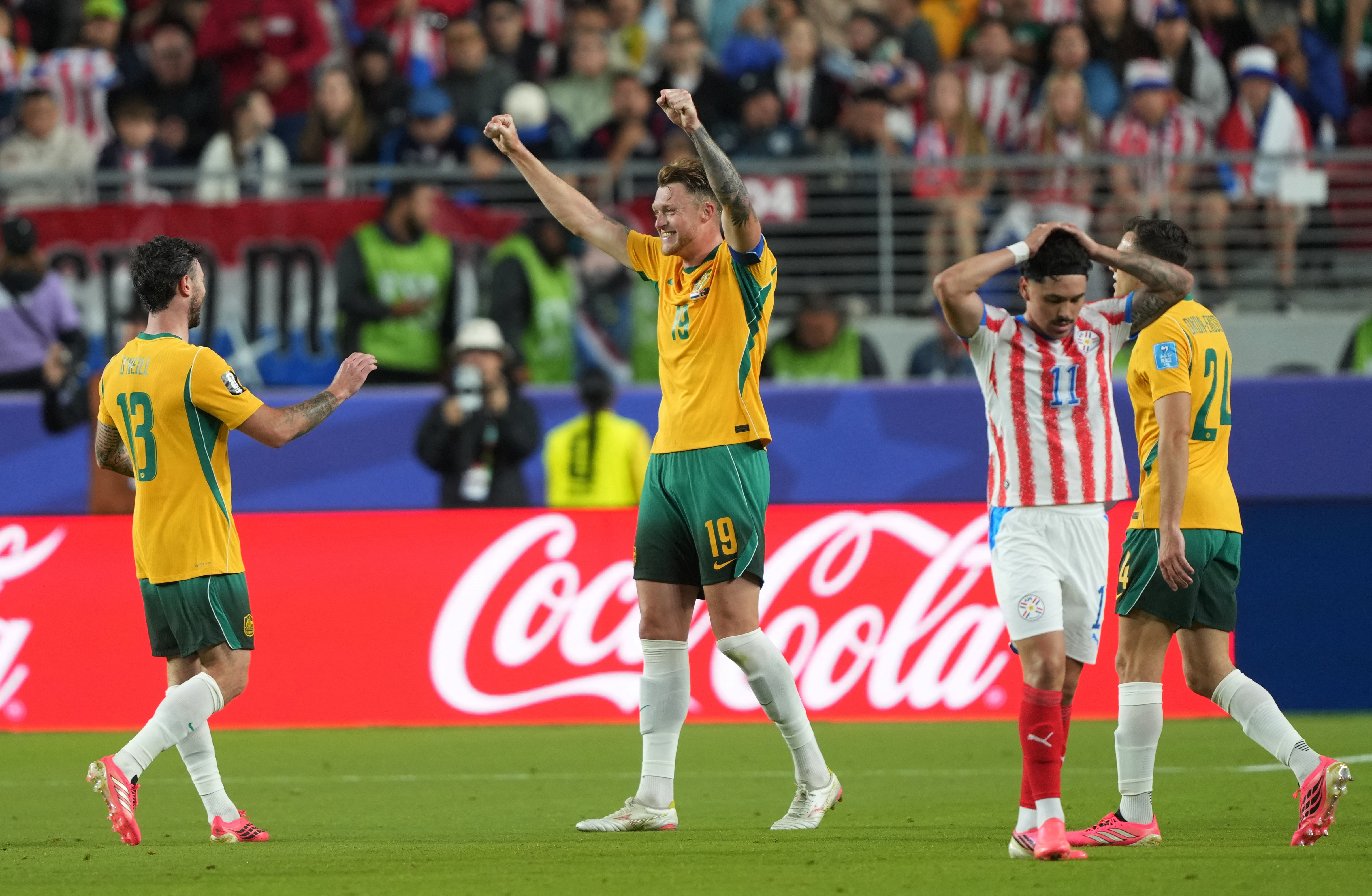 2026-06-26T043447Z_2017427870_UP1EM6Q0CPW32_RTRMADP_3_SOCCER-WORLDCUP-PRY-AUS