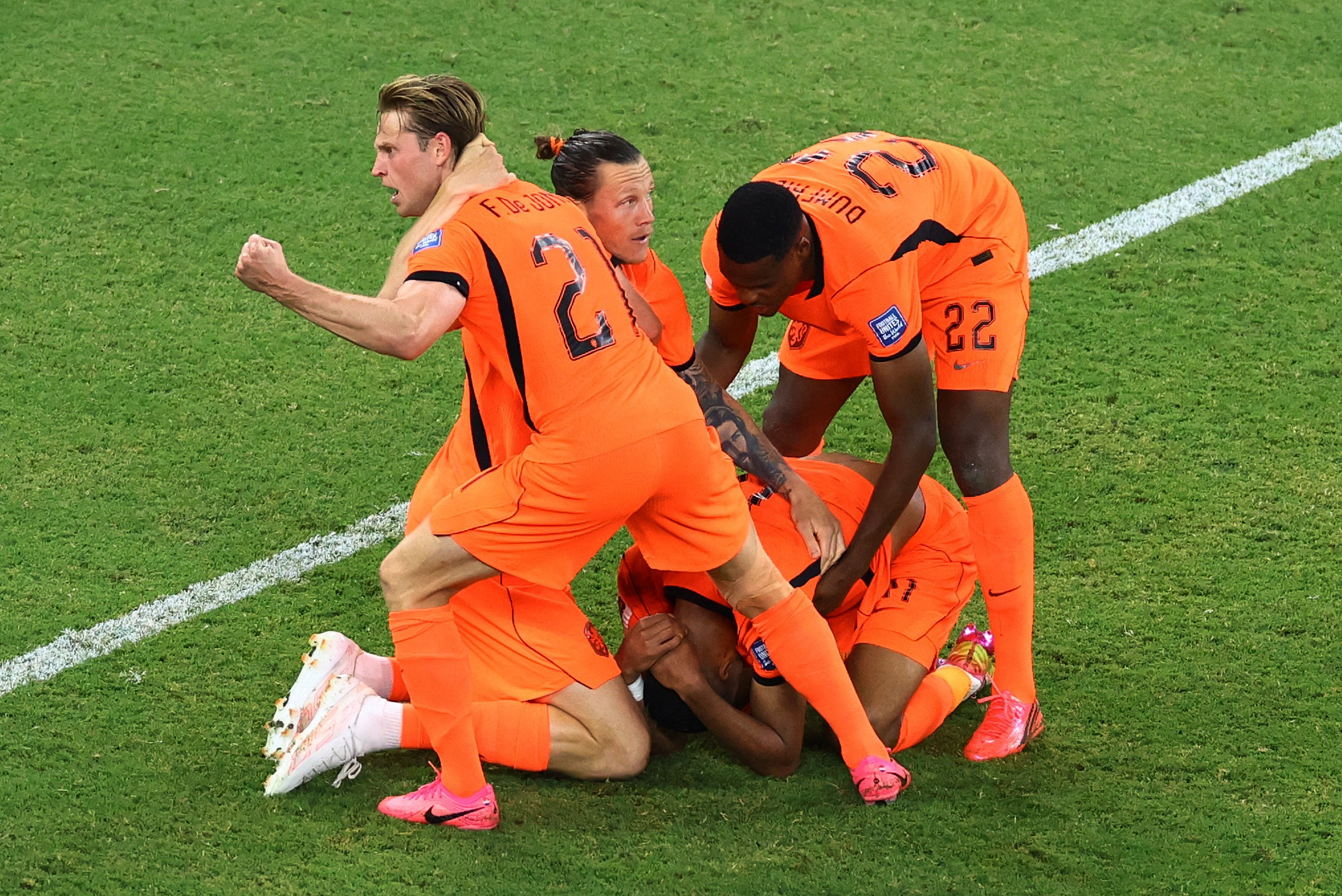 Soccer Football - FIFA World Cup 2026 - Round of 32 - Netherlands v Morocco - Estadio Monterrey, Monterrey, Mexico - June 29, 2026 Netherlands' Cody Gakpo celebrates scoring their first goal with teammates REUTERS/Raquel Cunha