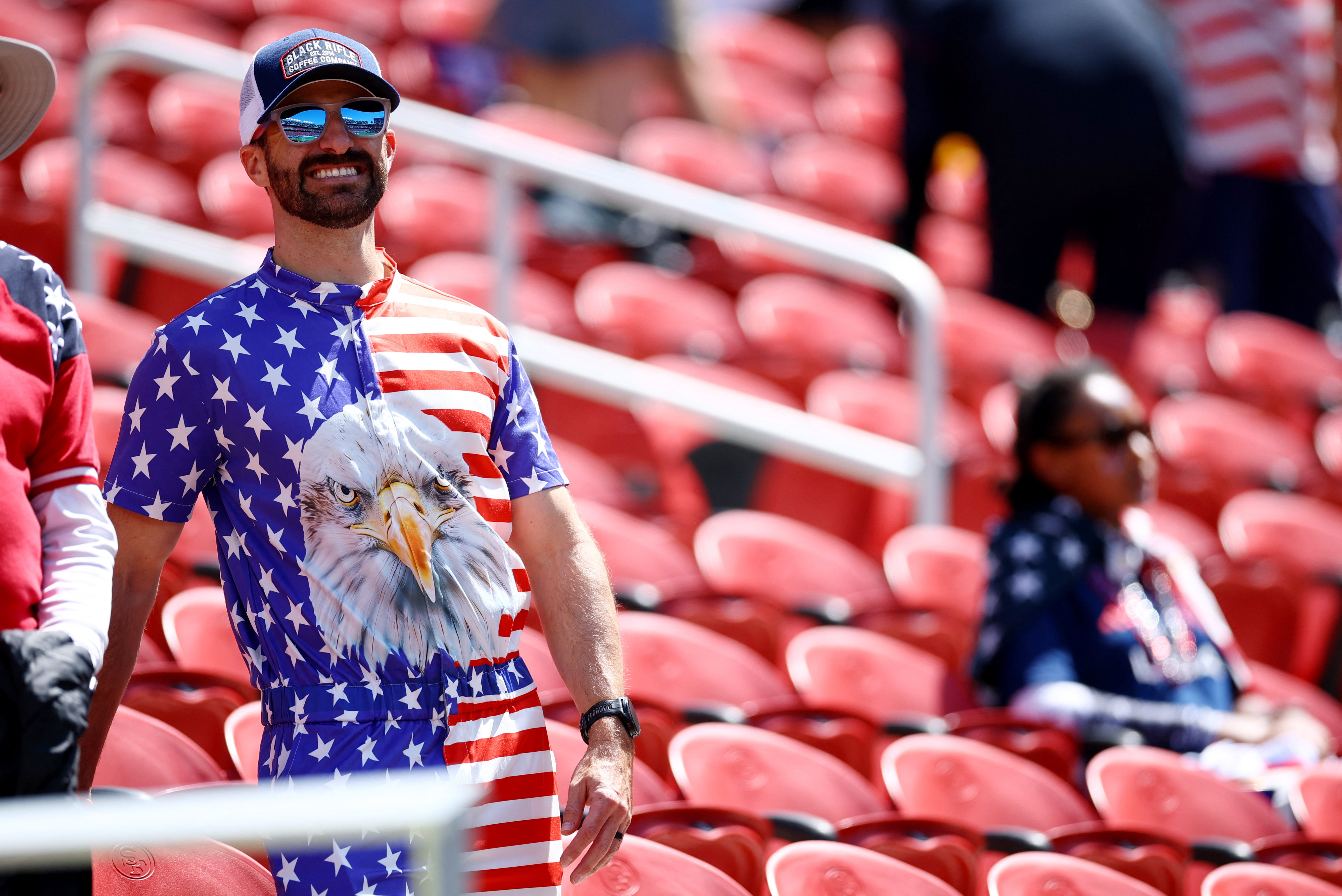 Soccer Football - FIFA World Cup 2026 - Round of 32 - United States v Bosnia and Herzegovina - San Francisco Bay Area Stadium, Santa Clara, California, U.S. - July 1, 2026 United States fans inside the stadium before the match REUTERS/Phil Noble