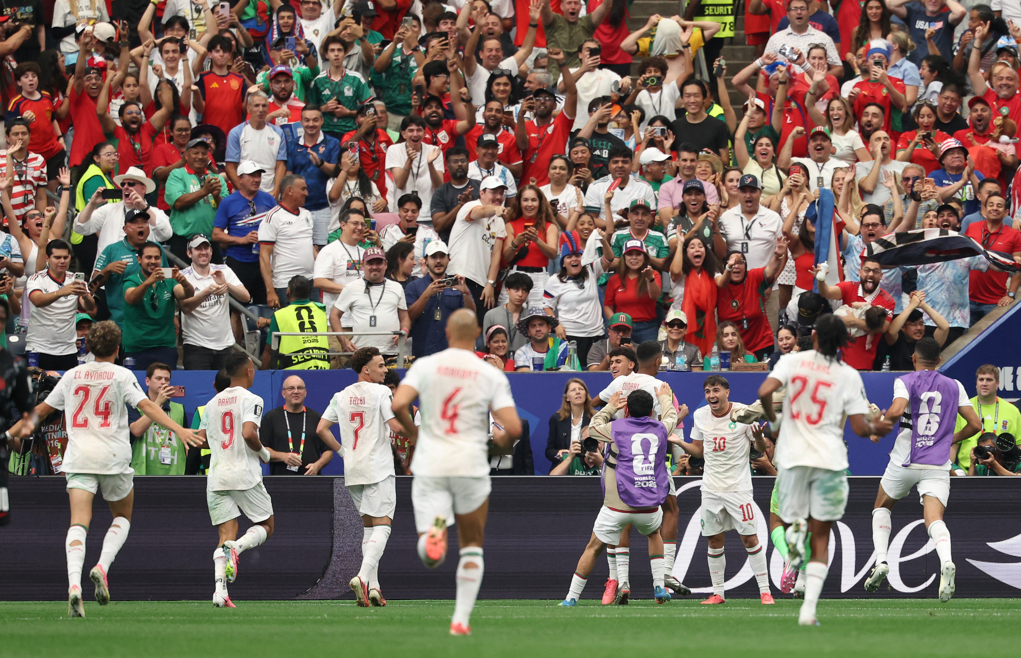 Soccer Football - FIFA World Cup 2026 - Round of 16 - Canada v Morocco - Houston Stadium, Houston, Texas, U.S. - July 4, 2026 Morocco's Azzedine Ounahi celebrates scoring their second goal with teammates IMAGN IMAGES via Reuters/Troy Taormina
