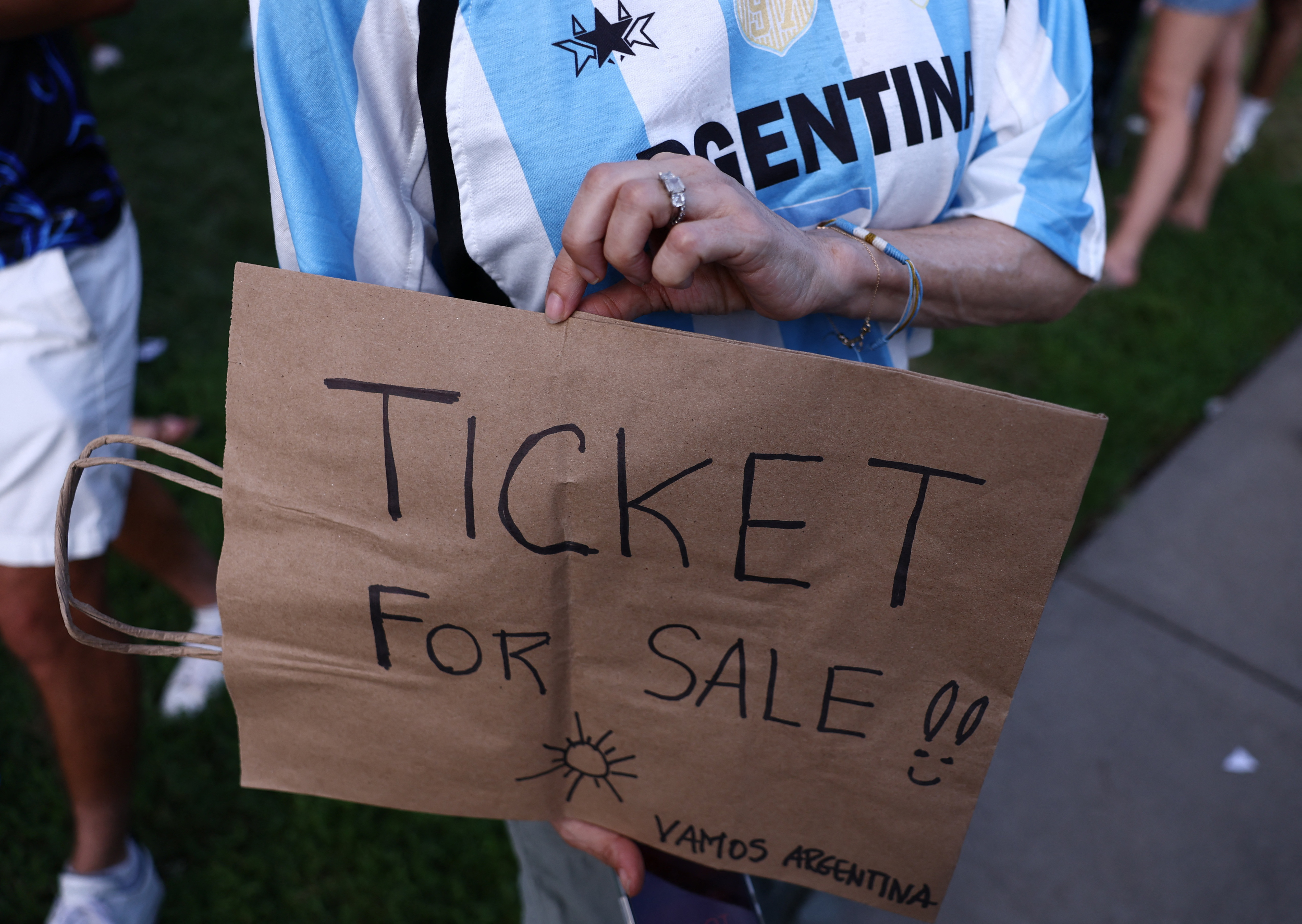 Soccer Football - FIFA World Cup 2026 - Argentina fans gather in Kansas City -