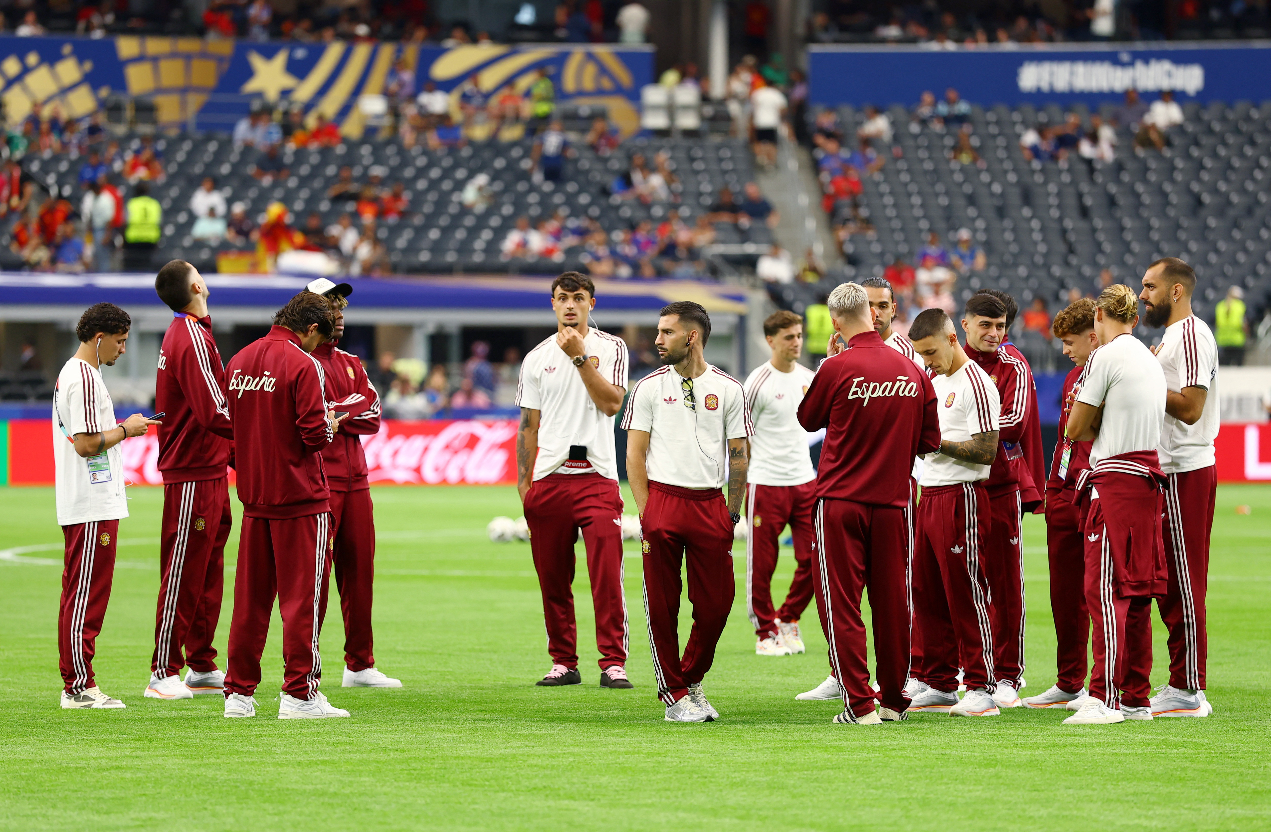 Soccer Football - FIFA World Cup 2026 - Semi Final - France v Spain - Dallas Stadium, Arlington, Texas, U.S. - July 14, 2026 Spain players inside the stadium before the match REUTERS/Hannah Mckay