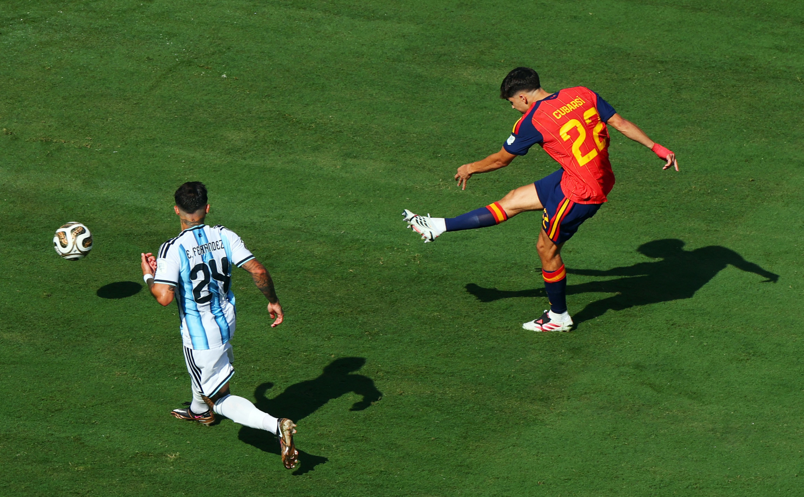2026-07-19T210336Z_1964975502_UP1EM7J1MHYKL_RTRMADP_3_SOCCER-WORLDCUP-ESP-ARG