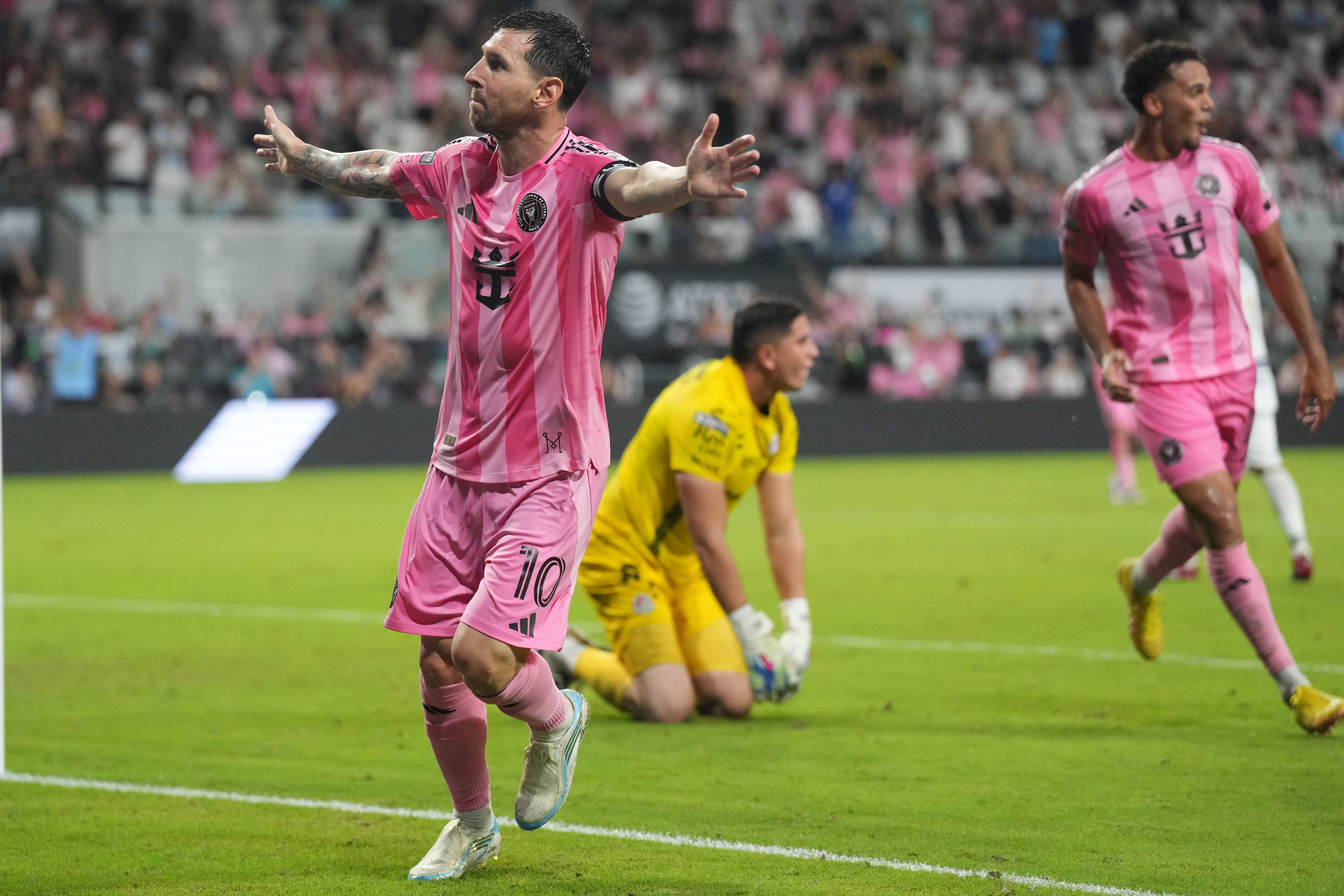 Aug 5, 2026; Miami, FL, USA; Inter Miami forward Lionel Messi (10) celebrates his