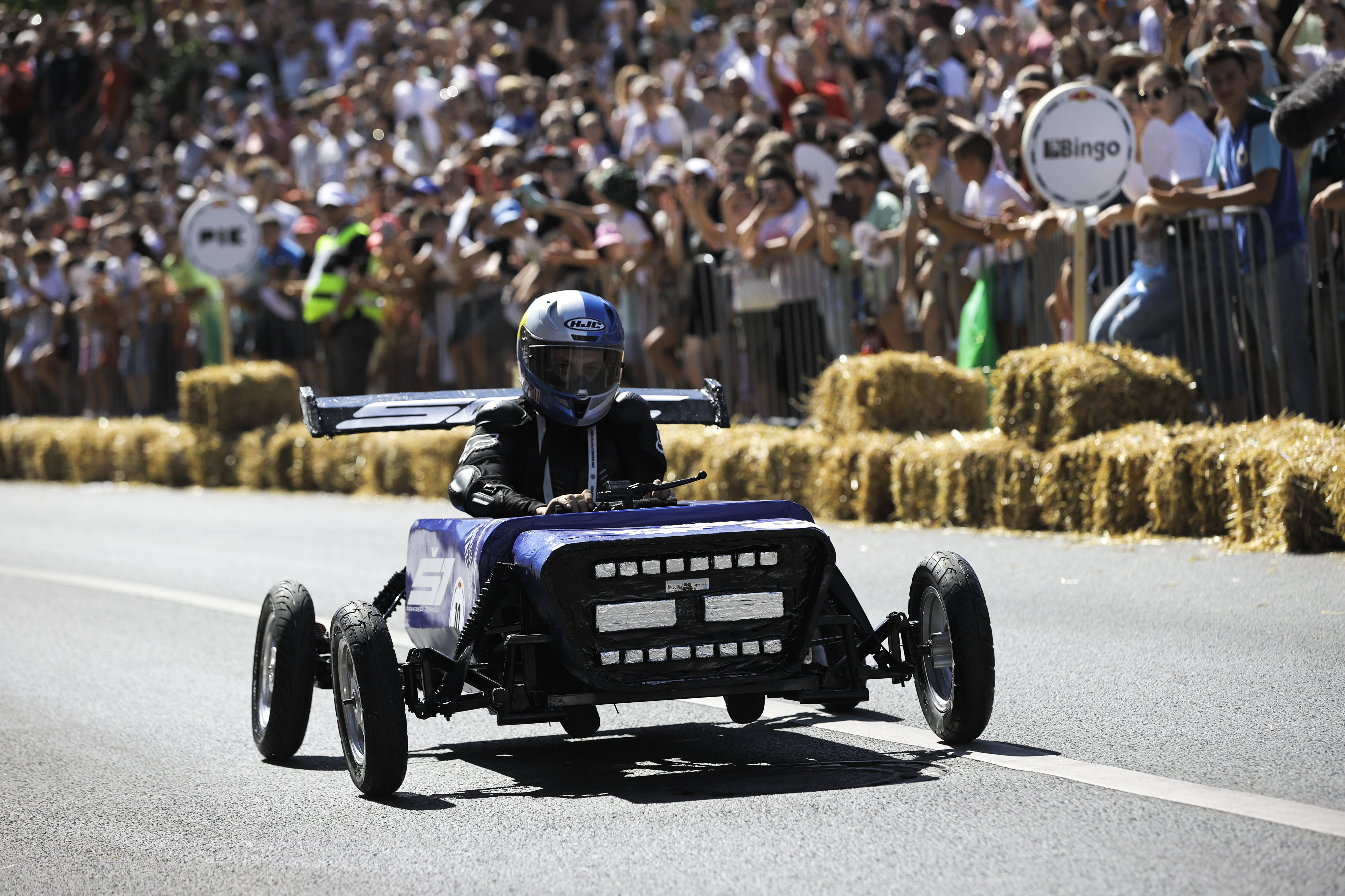 Sarajevo je danas bilo domaćin utrke Red Bull Soapbox Race ( Samır Jordamovıc - Anadolu Agency )