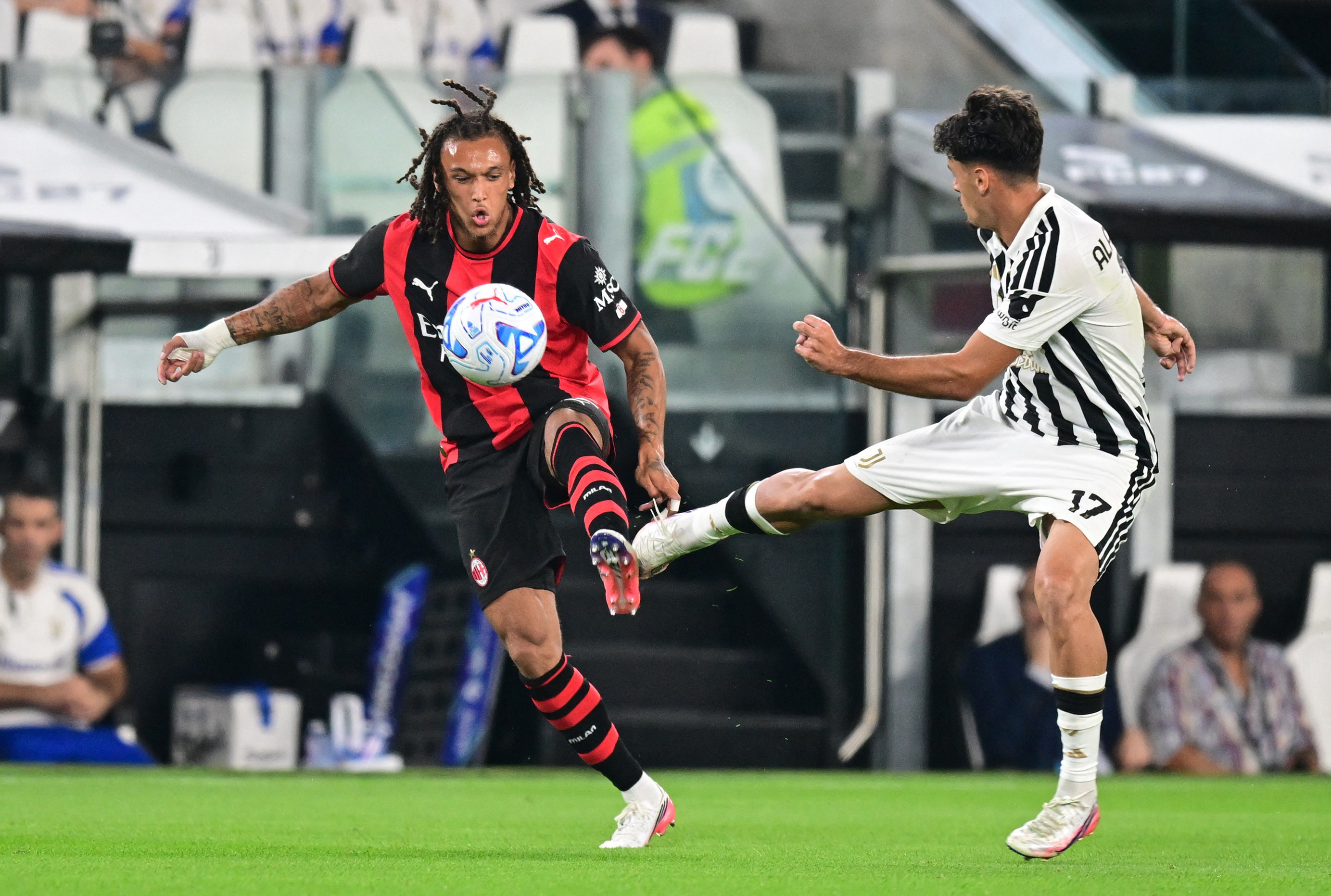 Soccer Football - Serie A - Juventus v AC Milan - Allianz Stadium, Turin, Italy -