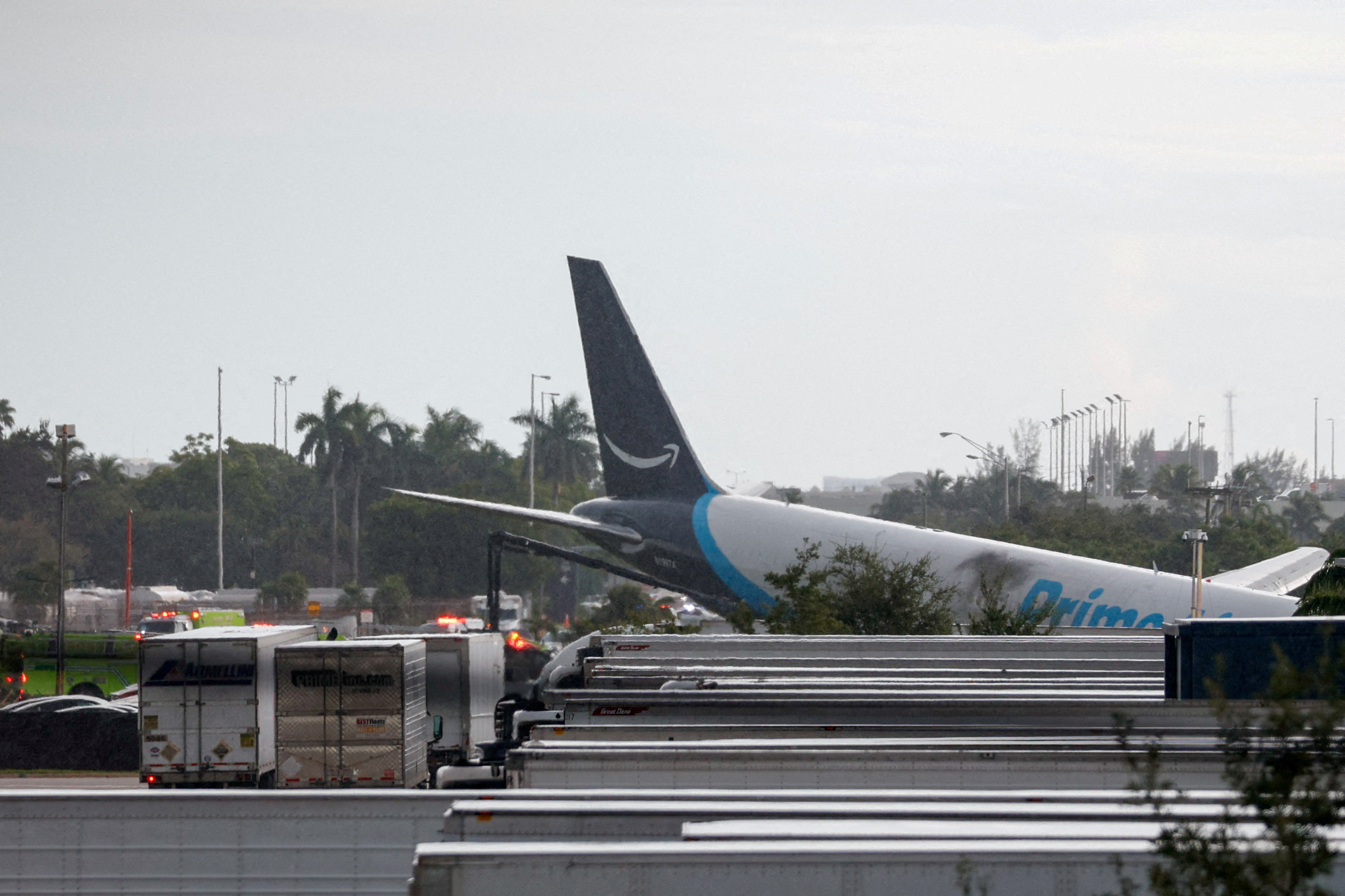 2026-09-06T210900Z_1718632209_RC2VDNA85MW5_RTRMADP_3_USA-CRASH-PLANE-MIAMI