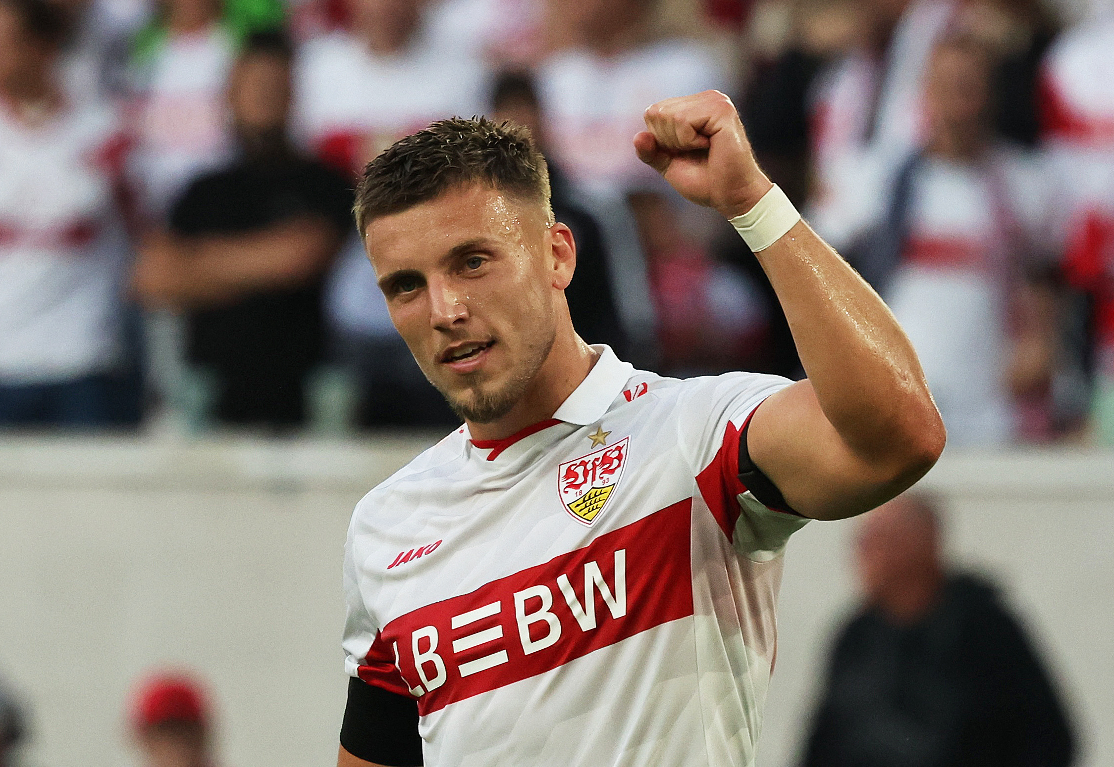 2026-09-09T172516Z_2048273511_UP1EM991CE2XM_RTRMADP_3_SOCCER-CHAMPIONS-VFB-VIK
