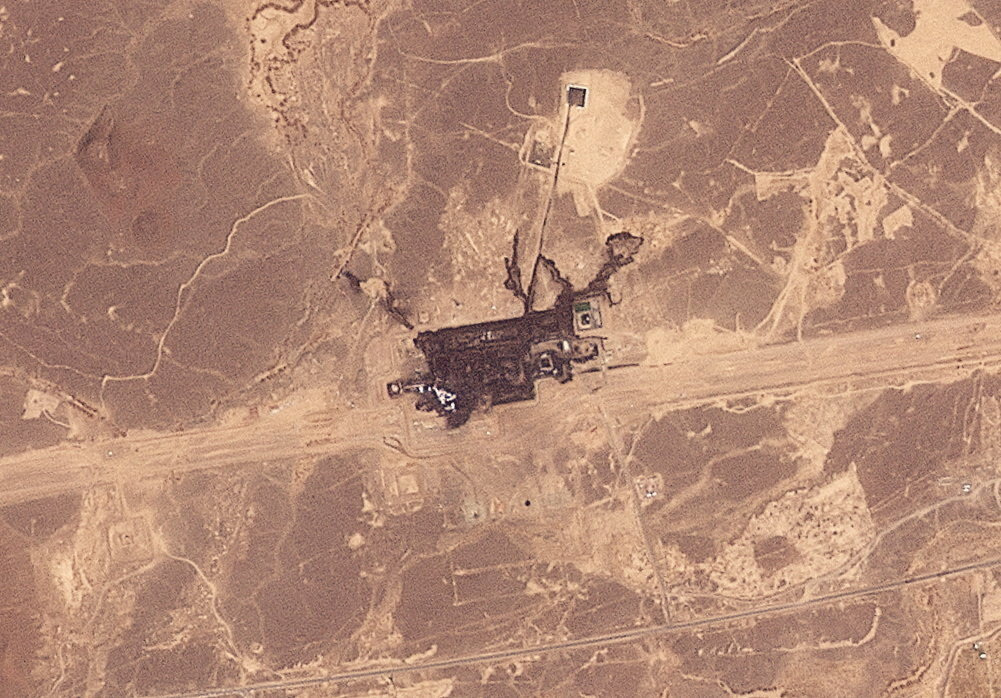 2026-09-12T100448Z_901814568_RC2JHNATPGAI_RTRMADP_3_IRAN-CRISIS-SAUDI-PIPELINE-SATELLITE-BEFORE-AFTER