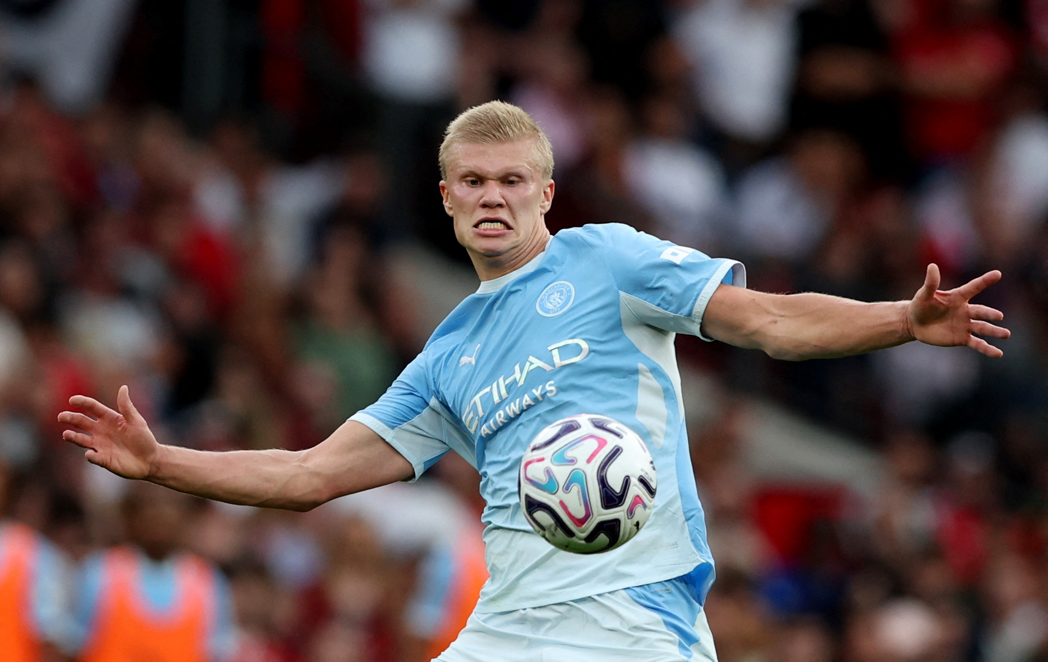 Soccer Football - Premier League - Manchester United v Manchester City - Old Trafford, Manchester, Britain - September 13, 2026 Manchester City's Erling Haaland in action REUTERS/Scott Heppell EDITORIAL USE ONLY. NO USE WITH UNAUTHORIZED AUDIO, VIDEO, DAT