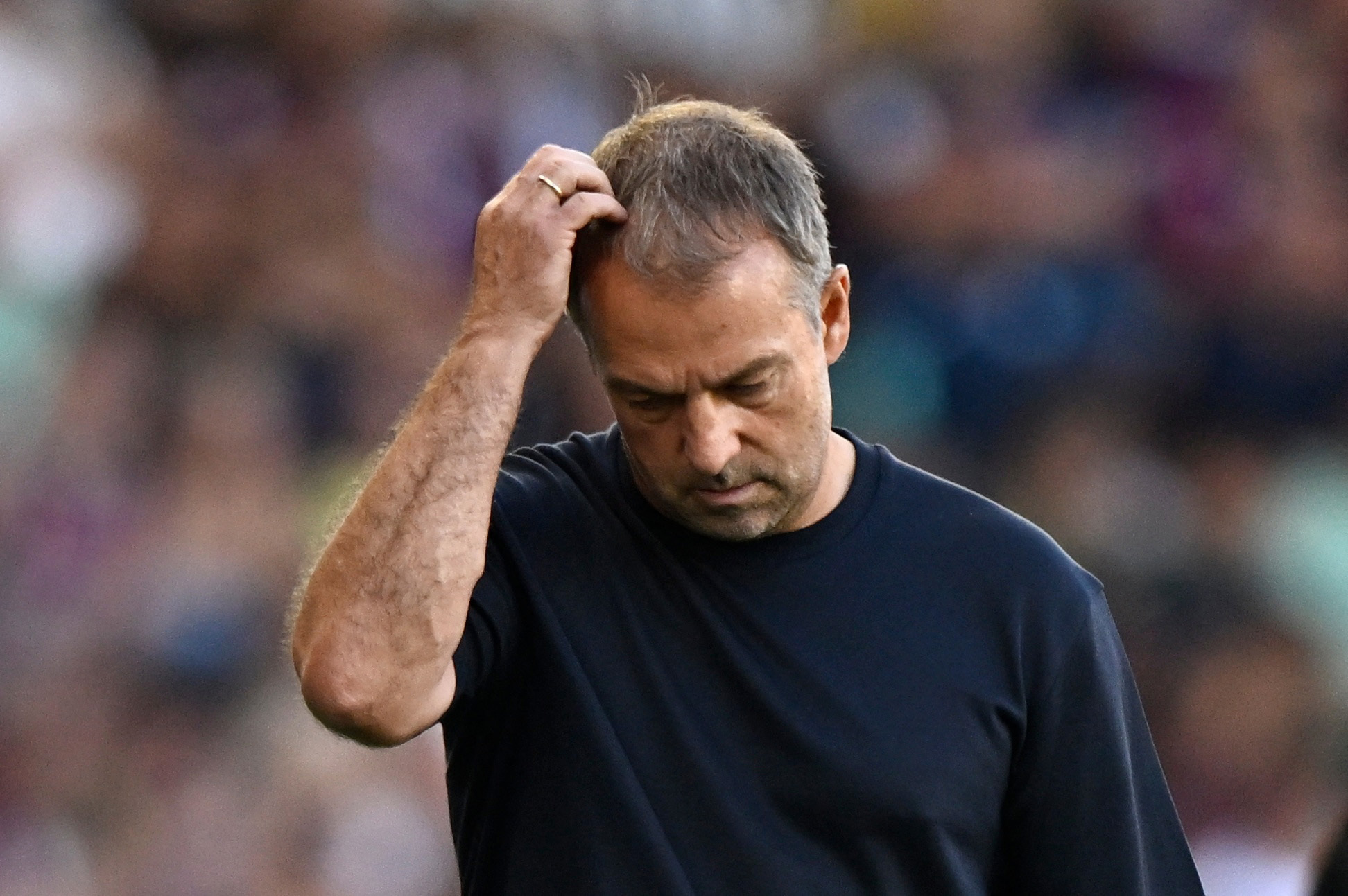 Soccer Football - LaLiga - Levante v FC Barcelona - Estadi Ciutat de Valencia , Valencia, Spain - September 13, 2026 FC Barcelona coach Hansi Flick reacts REUTERS/Pablo Morano