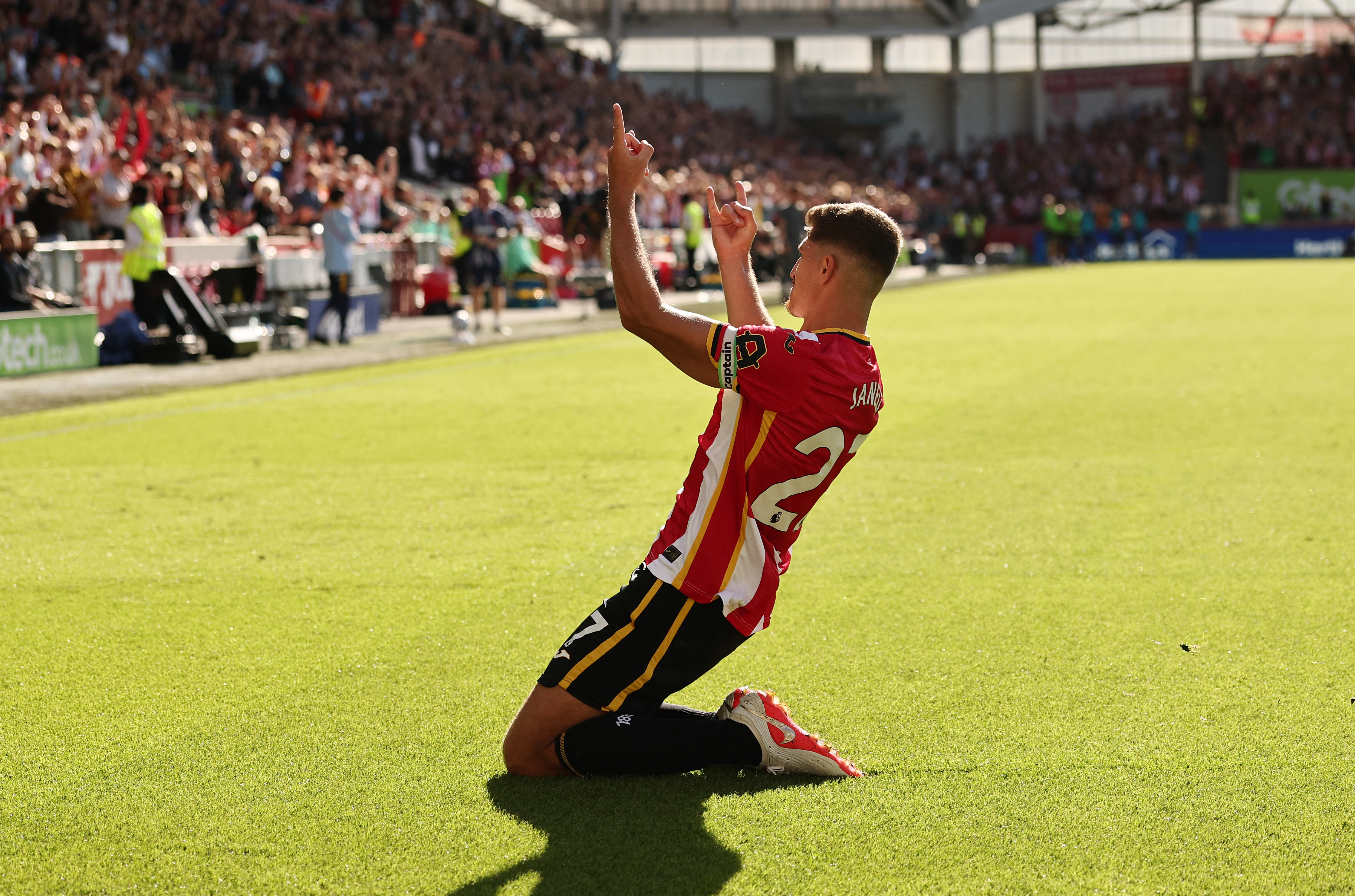 Soccer Football - Premier League - Brentford v Sunderland - GTech Community Stadium, London, Britain - September 5, 2026 Brentford's Vitaly Janelt celebrates scoring their first goal REUTERS/David Klein EDITORIAL USE ONLY. NO USE WITH UNAUTHORIZED AUDIO,