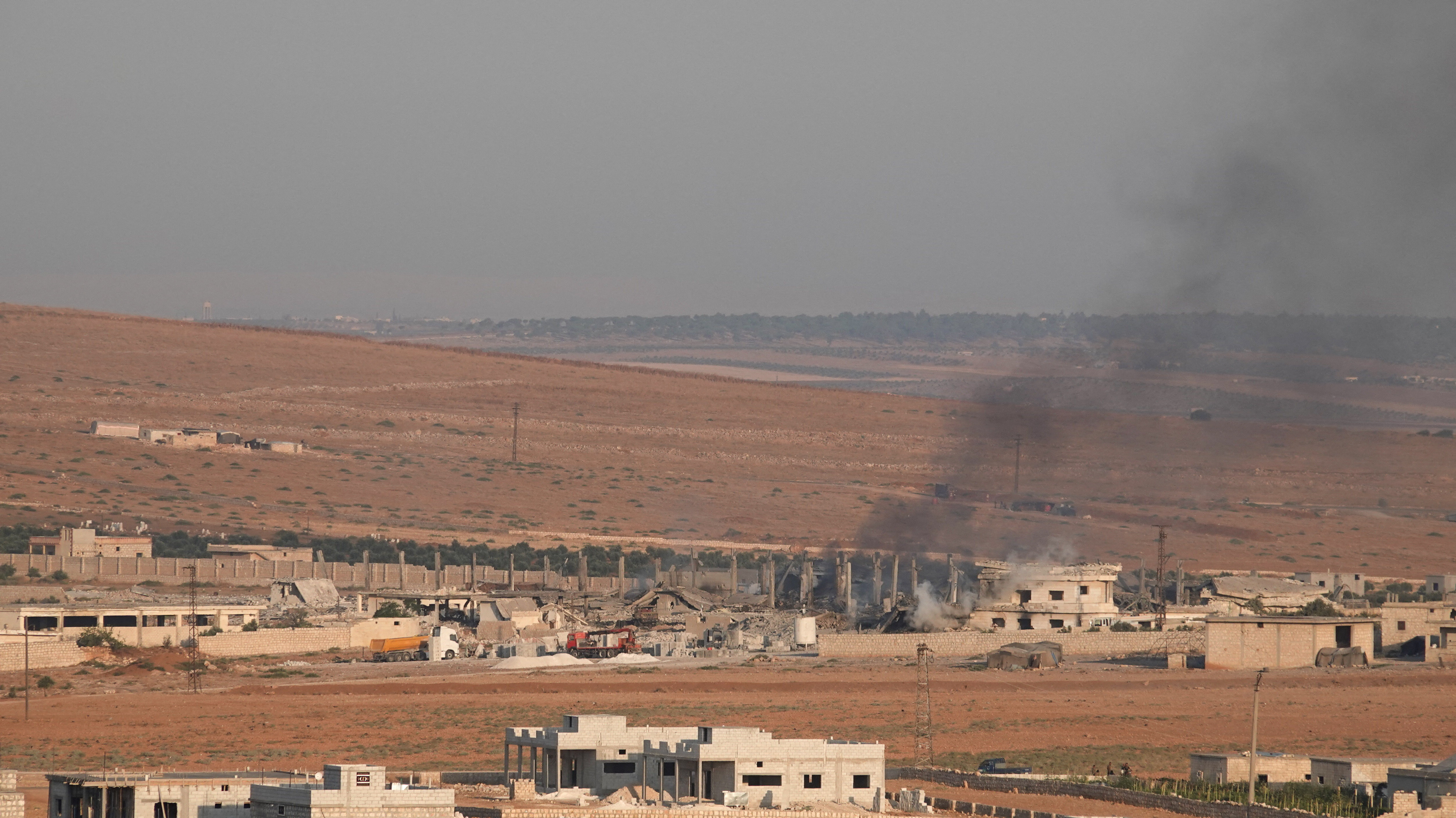 2026-09-21T092056Z_44607393_RC2INNAWKNSX_RTRMADP_3_SYRIA-SECURITY-WEAPONS-EXPLOSIONS