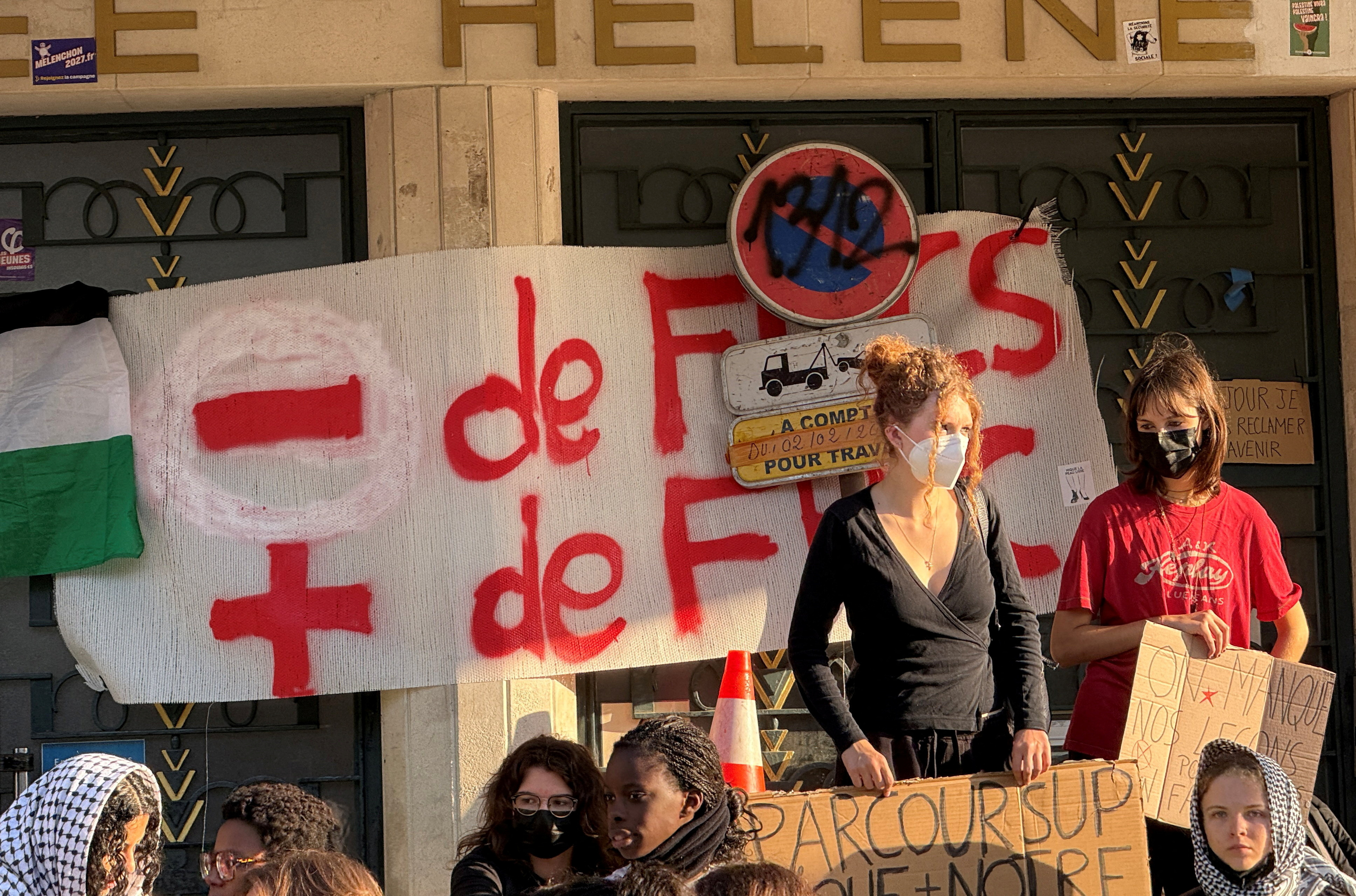 2026-09-30T092652Z_692939106_RC2VSNAQYPCT_RTRMADP_3_FRANCE-PROTEST