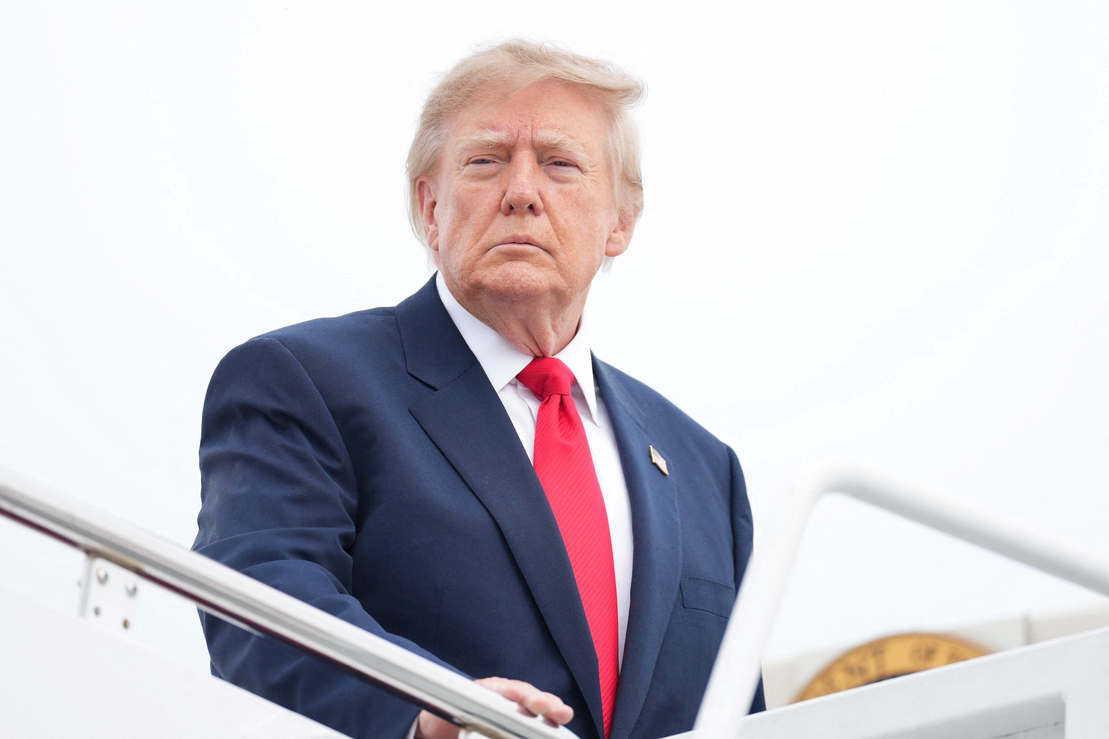 US President Donald Trump boards Air Force One to depart en route to Clarksville, Tennessee, at Joint Base Andrews, Maryland, US, October 10, 2026. REUTERS/Eric Lee