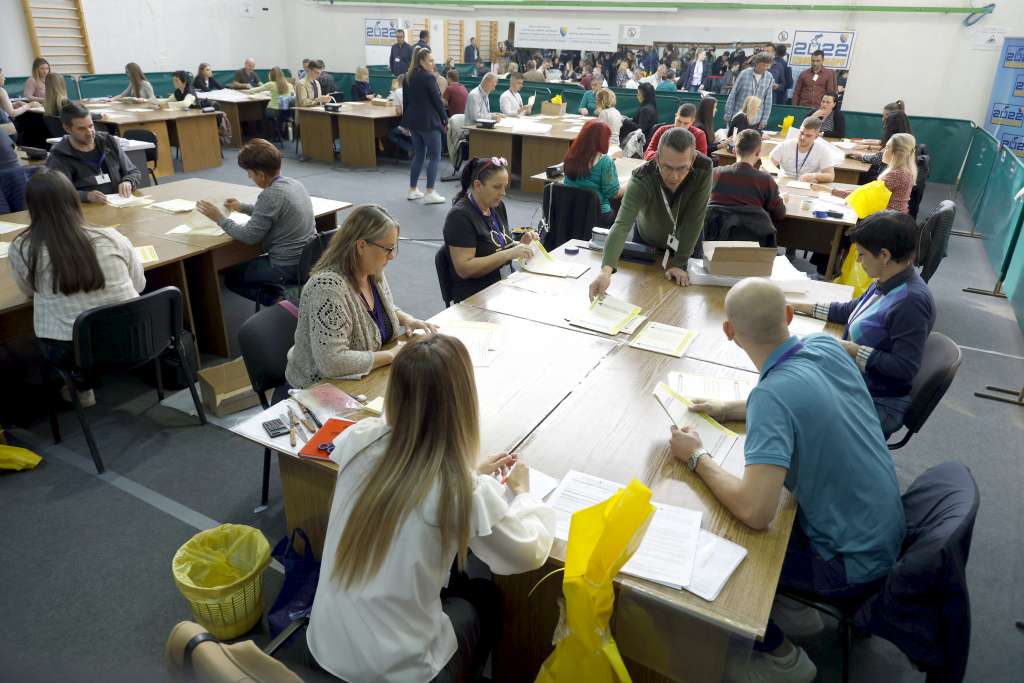 glavni-centar-za-brojanje-izbori-cik-l_799b0f3175f17313e65bb7a885d89c4d