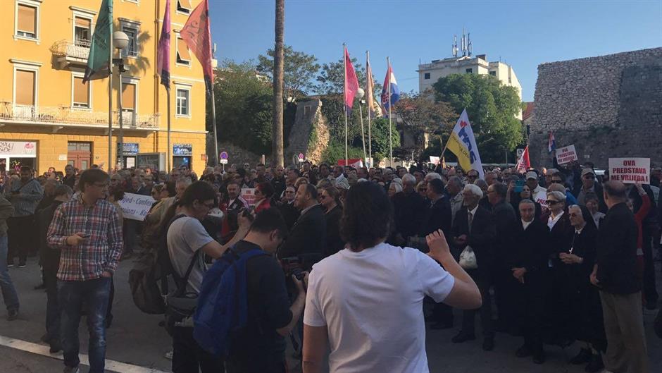 18120091_10155270694037053_74353239_o