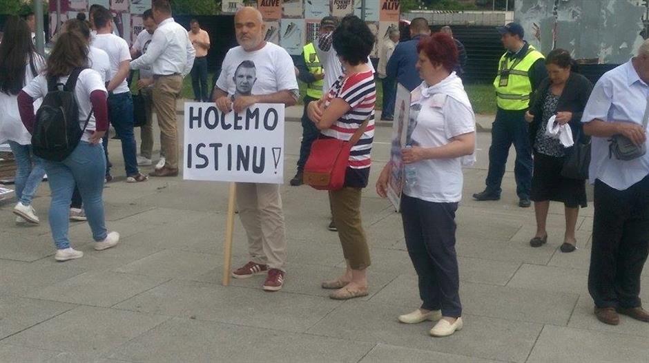 18679140_1886424718300664_972307050_n