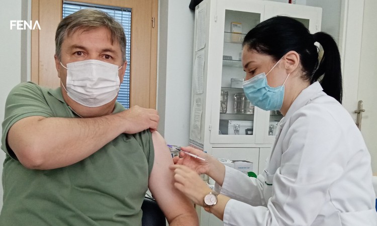 190521vakcinacija_novinara-markica