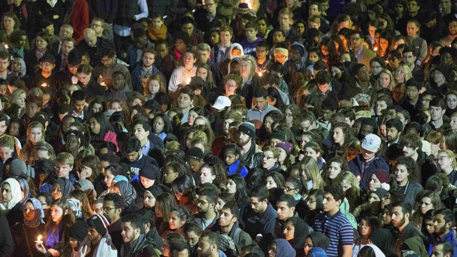 2015-02-12T010654Z_154836556_GM1EB2C0P2001_RTRMADP_3_USA-NORTH-CAROLINA-MURDER