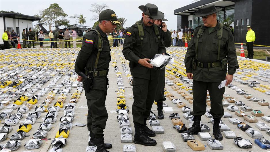 2015-02-24T200640Z_1501982498_GM1EB2P0B2M01_RTRMADP_3_COLOMBIA-DRUGS