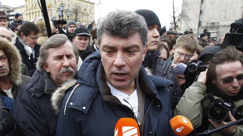 2015-02-27T222617Z_843133739_GM1EB2S0HQP02_RTRMADP_3_RUSSIA-NEMTSOV