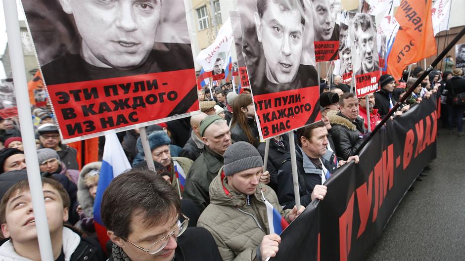 2015-03-01T114254Z_420195410_GM1EB311IN001_RTRMADP_3_RUSSIA-NEMTSOV