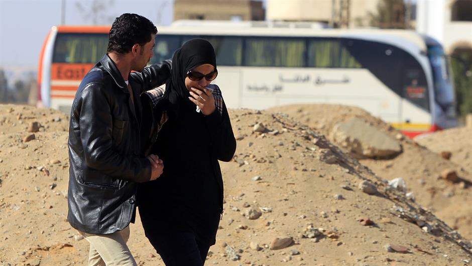 2015-03-06T154808Z_2127938020_GM1EB361U0Z01_RTRMADP_3_EGYPT-CRASH