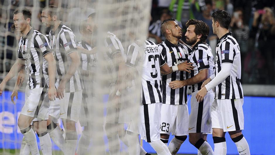 2015-04-14T201713Z_1930331944_GF10000059028_RTRMADP_3_SOCCER-CHAMPIONS