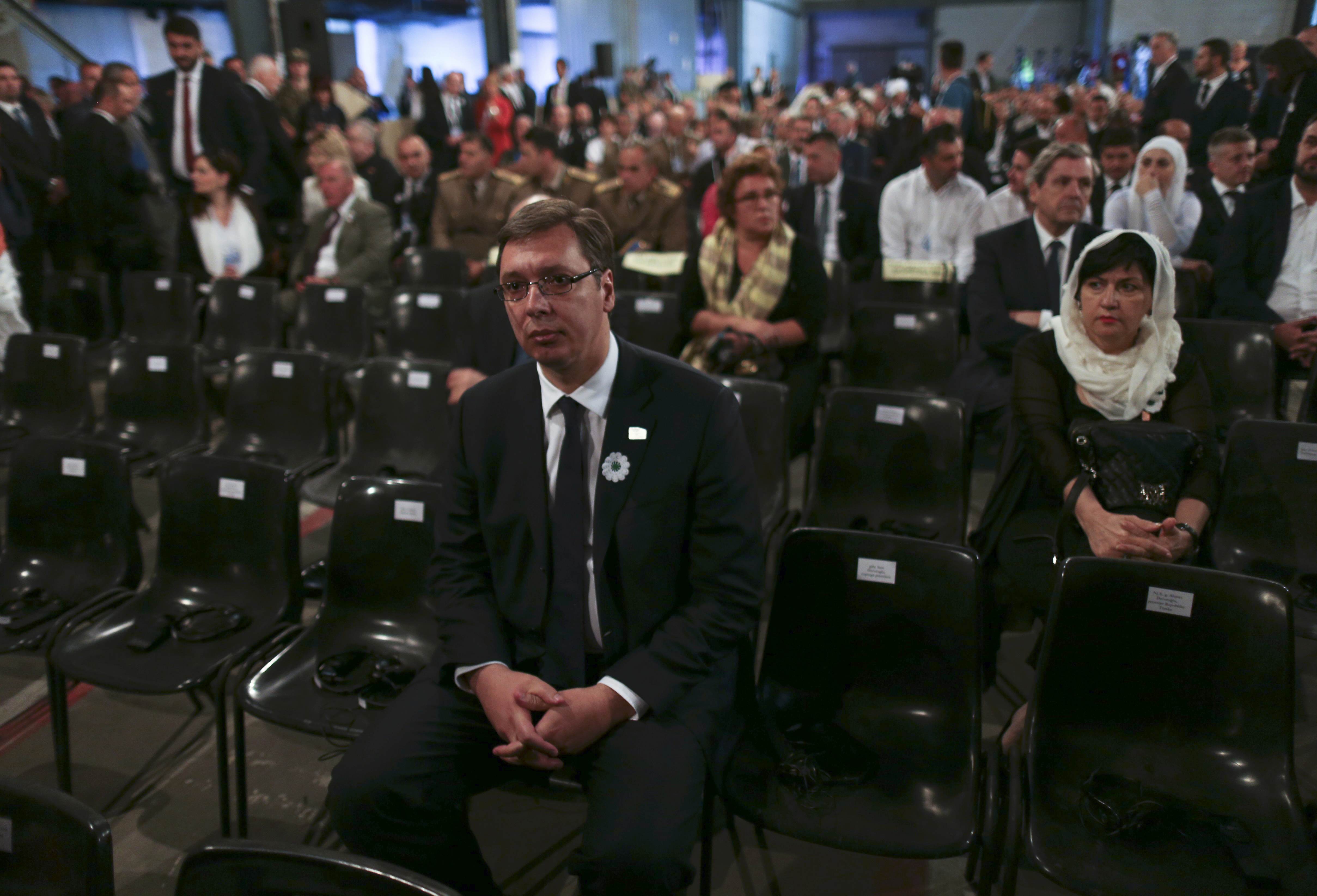 2015-07-11T133145Z_555323390_LR2EB7B11KNKS_RTRMADP_3_BOSNIA-SREBRENICA