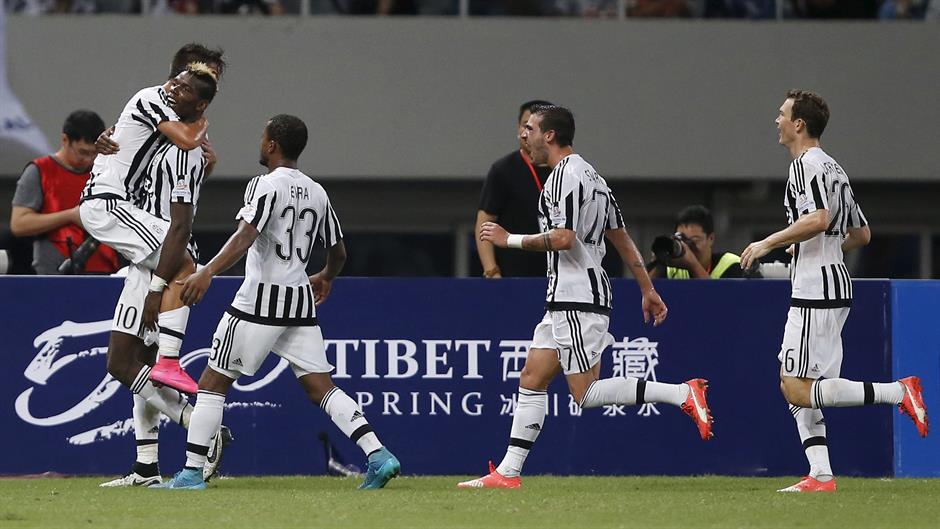 2015-08-08T140202Z_1987298917_GF20000017727_RTRMADP_3_SOCCER-ITALY-SUPERCUP