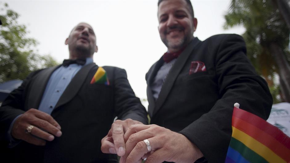 2015-08-17T023444Z_1537623622_GF20000022111_RTRMADP_3_PUERTORICO-CULTURE