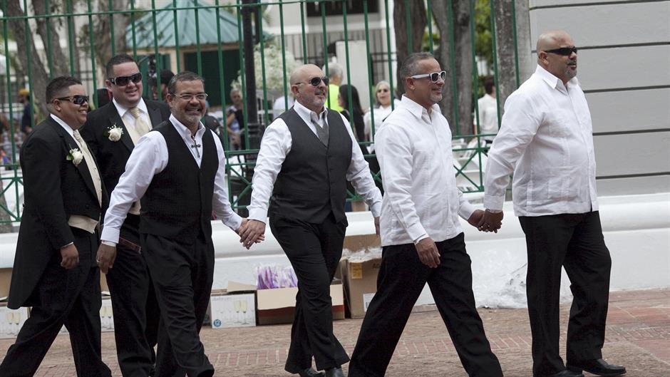 2015-08-17T025128Z_1624120766_GF20000022119_RTRMADP_3_PUERTORICO-CULTURE