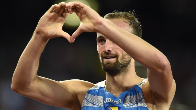 2015-08-23T125436Z_183133049_SR1EB8N0ZUXTG_RTRMADP_2_ATHLETICS-WORLD