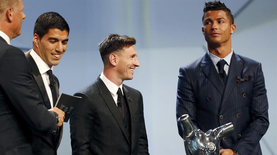 2015-08-27T175213Z_1032958073_LR2EB8R1DMQFA_RTRMADP_3_SOCCER-MESSI-AWARD