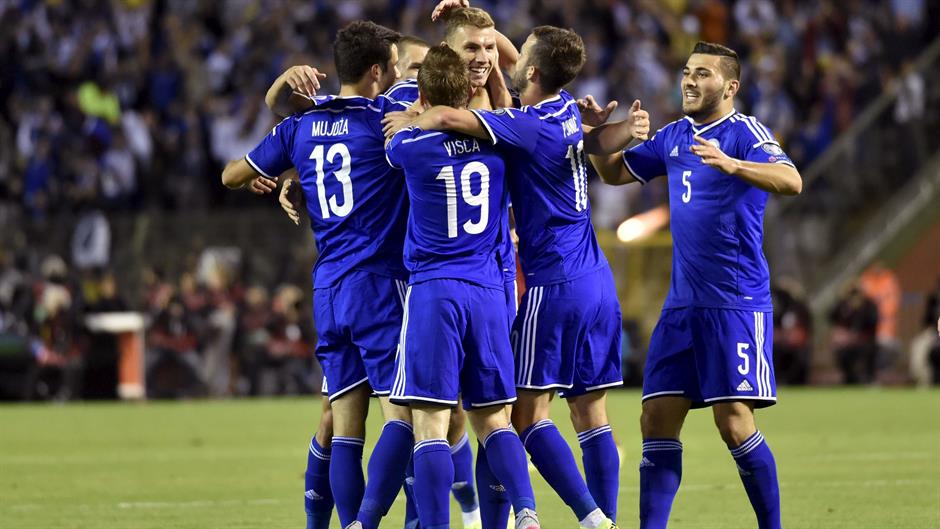 2015-09-03T191522Z_865979977_GF10000192101_RTRMADP_3_SOCCER-EURO