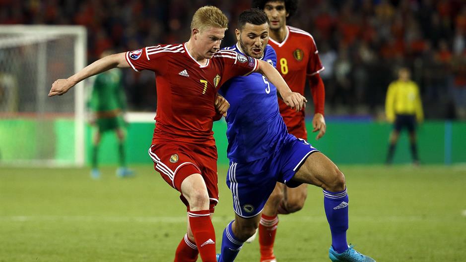 2015-09-03T200613Z_840015666_GF10000192172_RTRMADP_3_SOCCER-EURO