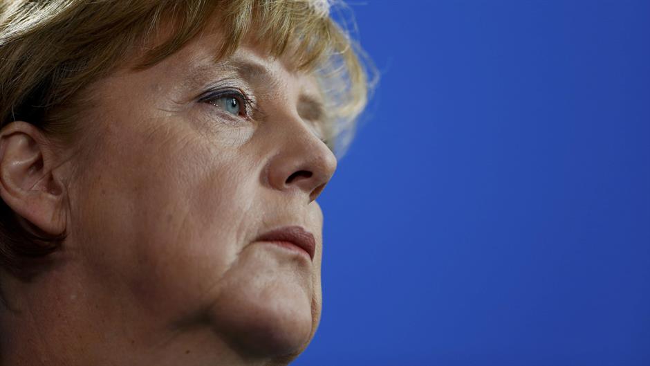 2015-09-15T131813Z_1778906946_LR2EB9F10Y2P0_RTRMADP_3_GERMANY-POLITICS