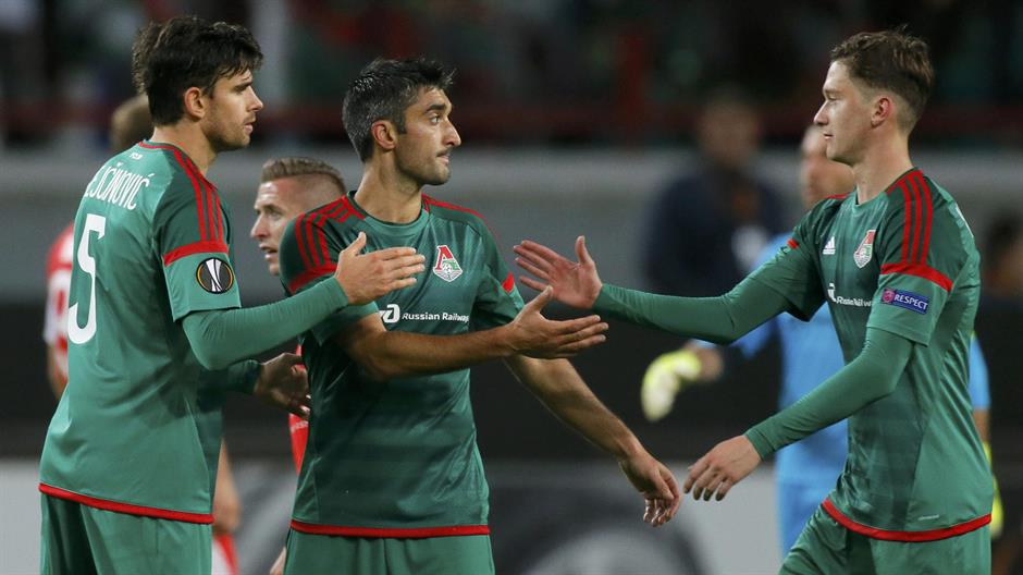 2015-10-01T191037Z_62535952_LR2EBA11H9E5Y_RTRMADP_3_SOCCER-EUROPA-MOS-KOR