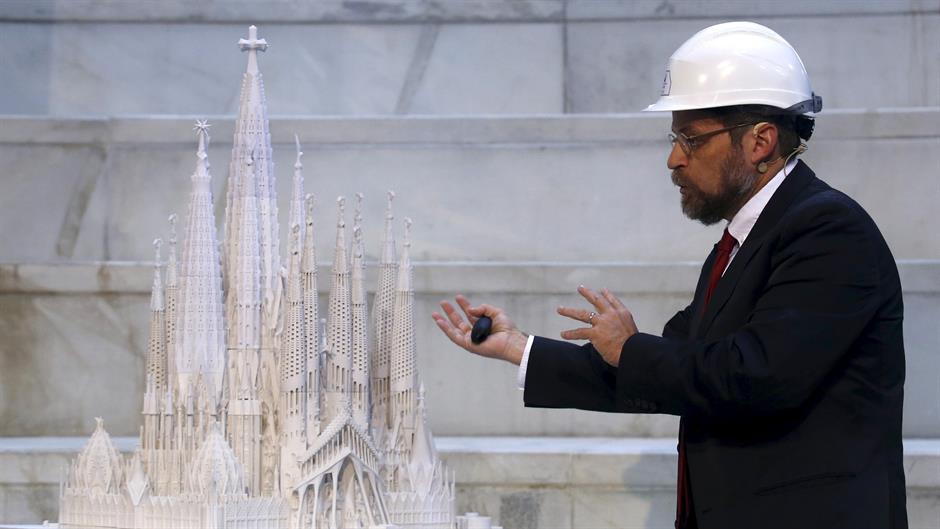 2015-10-21T215406Z_694750143_GF20000026579_RTRMADP_3_SPAIN-CULTURE