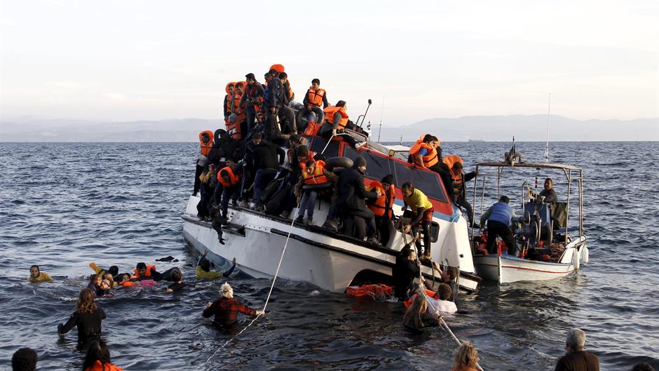 2015-10-30T093355Z_1567116148_GF20000038769_RTRMADP_3_EUROPE-MIGRANTS-GREECE