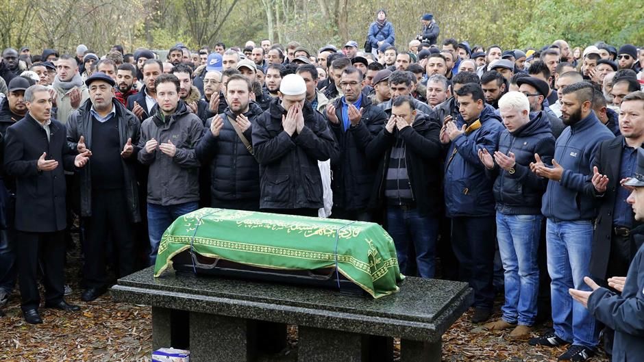 2015-11-05T095444Z_1229431297_LR2EBB50RIXEW_RTRMADP_3_EUROPE-MIGRANTS-GERMANY-KILLING