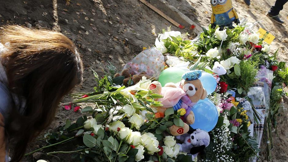 2015-11-05T105413Z_771751158_LR2EBB50UA3FT_RTRMADP_3_EUROPE-MIGRANTS-GERMANY-KILLING