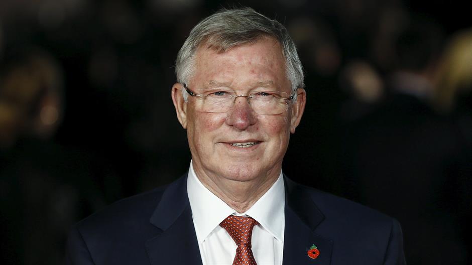 2015-11-09T200053Z_513459233_GF20000052207_RTRMADP_3_BRITAIN-ENTERTAINMENT