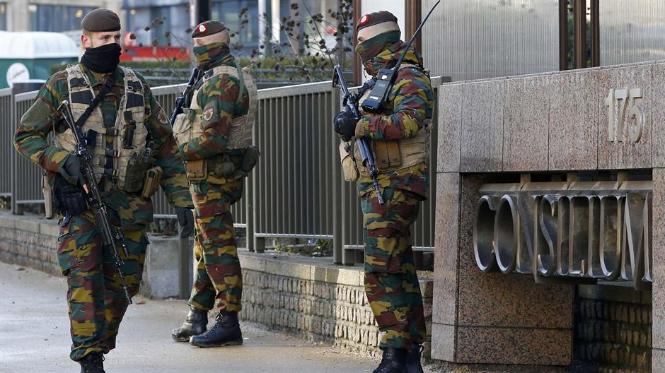 2015-11-23T094741Z_606791184_LR1EBBN0R70QZ_RTRMADP_3_FRANCE-SHOOTING-BELGIUM