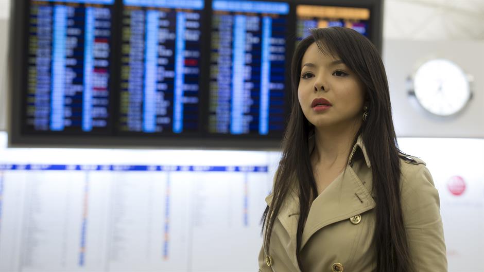 2015-11-26T123558Z_1594513466_GF20000074634_RTRMADP_3_CHINA-CANADA-PAGEANT