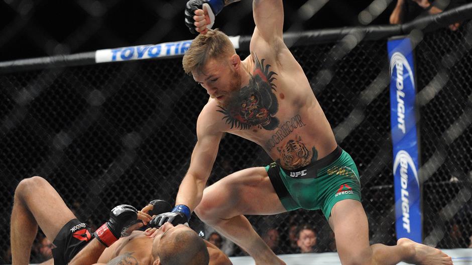 2015-12-13T060247Z_678762107_NOCID_RTRMADP_3_MMA-UFC-194-ALDO-VS-MCGREGOR